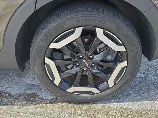 Dark Moss 2024 Kia Telluride S