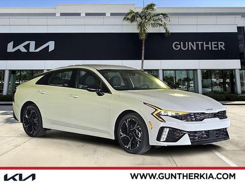 Snow White Pearl 2026 Kia K5 GT-Line
