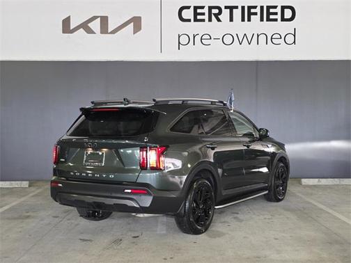 2022 Kia Sorento S