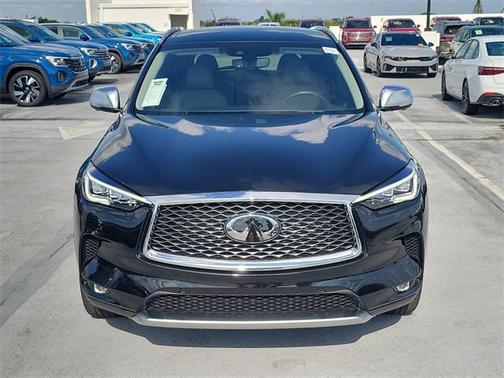2023 INFINITI QX50 SENSORY