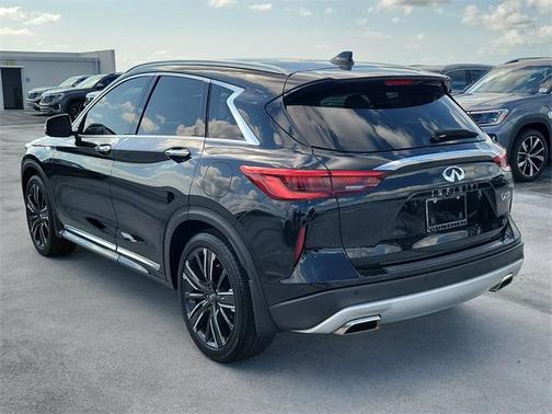 2023 INFINITI QX50 SENSORY