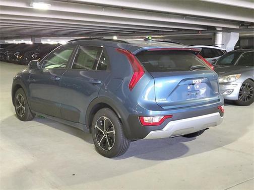 2025 Kia Niro EX