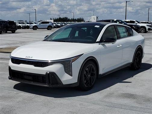 2025 Kia K4 GT-Line Turbo