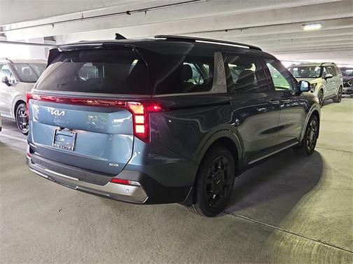 2025 Kia Carnival Hybrid SX