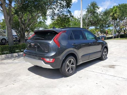 2025 Kia Niro EX