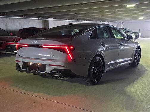 2025 Kia K4 GT-Line