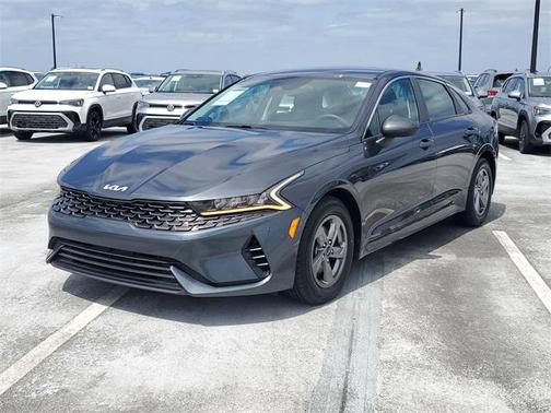 2022 Kia K5 LXS