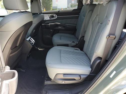 2025 Kia Sorento SX