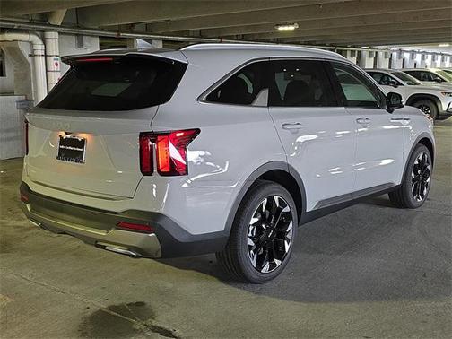 2025 Kia Sorento EX