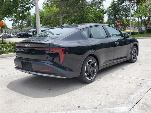 2025 Kia K4 EX