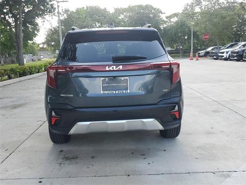 2024 Kia Seltos EX