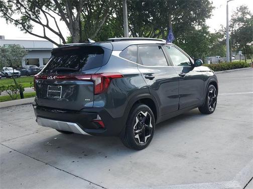 2024 Kia Seltos EX