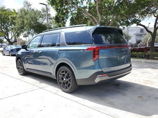 2025 Kia Carnival Hybrid SX