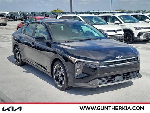 2025 Kia K4 EX
