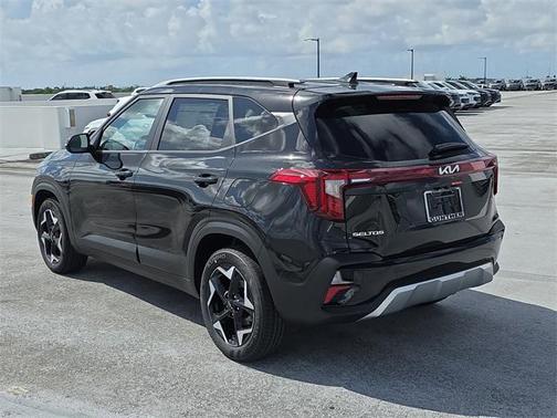 2025 Kia Seltos S