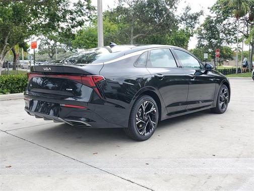 2025 Kia K5 GT-Line