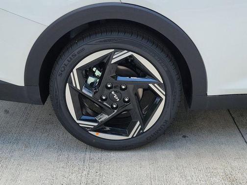 Snow White Pearl 2026 Kia K4 EX