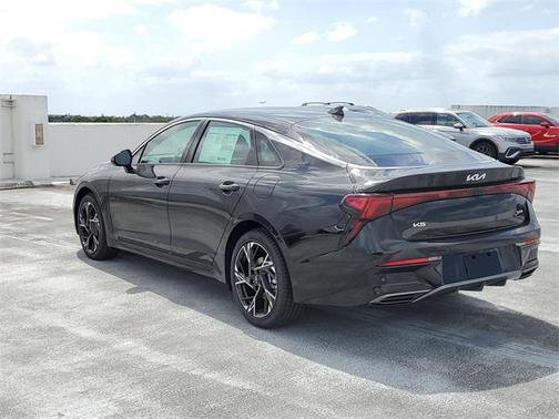2025 Kia K5 GT-Line