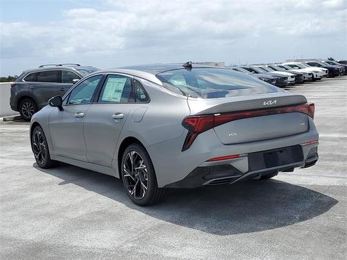 2025 Kia K5 GT-Line