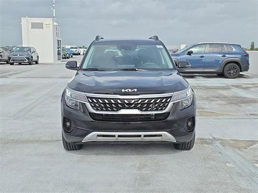 2022 Kia Seltos Nightfall