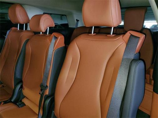2025 Kia Carnival Hybrid EX
