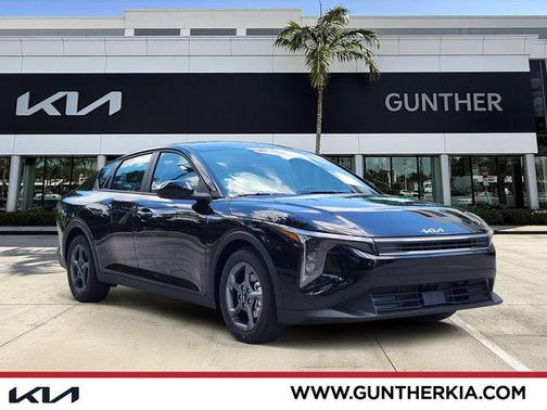 Aurora Black 2026 Kia K4 LXS