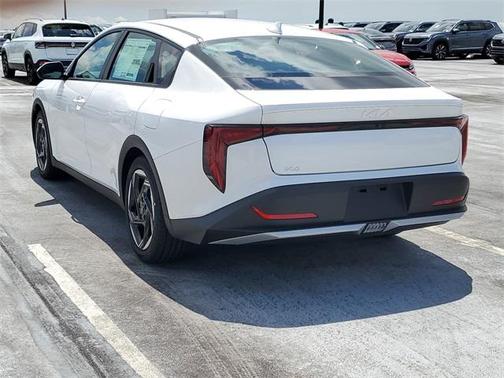 2025 Kia K4 EX