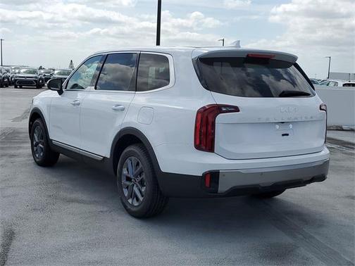 2025 Kia Telluride LX
