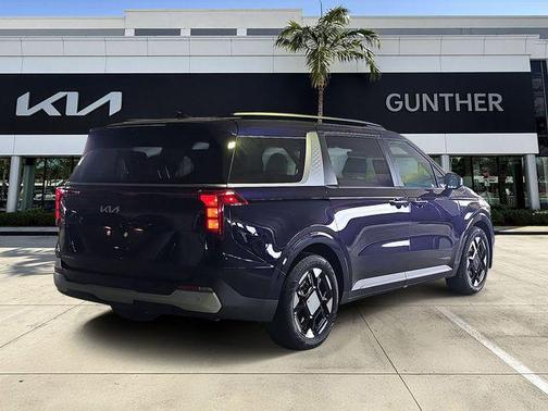 2026 Kia Carnival EX