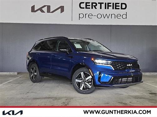 2023 Kia Sorento S