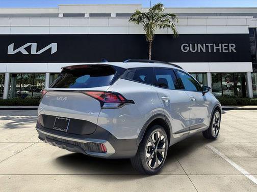 Wolf Gray 2024 Kia Sportage X-Line
