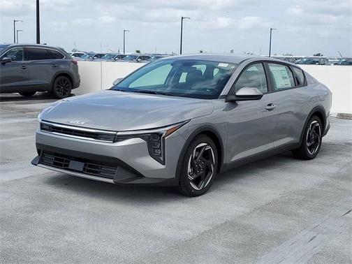 2025 Kia K4 EX