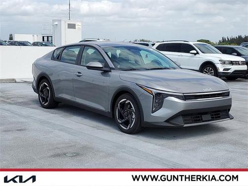 2025 Kia K4 EX