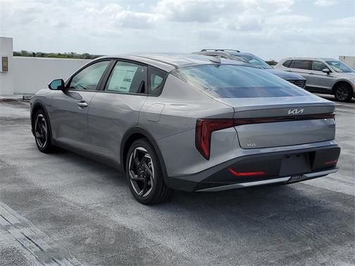 2025 Kia K4 EX