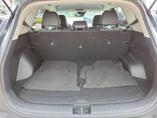 Gravity Gray 2024 Kia Seltos S