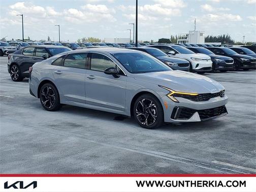 2025 Kia K5 GT-Line
