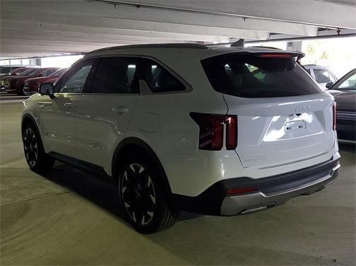 2025 Kia Sorento SX
