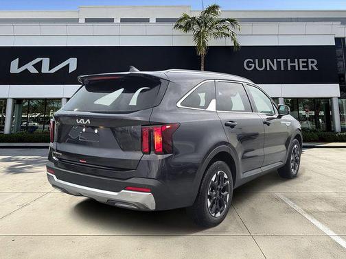 Panthera Metal 2026 Kia Sorento S