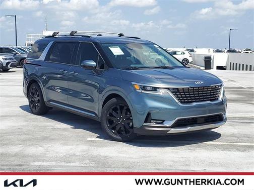 2022 Kia Carnival SX