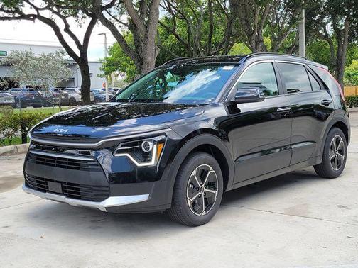 Aurora Black Pearl 2026 Kia Niro EX
