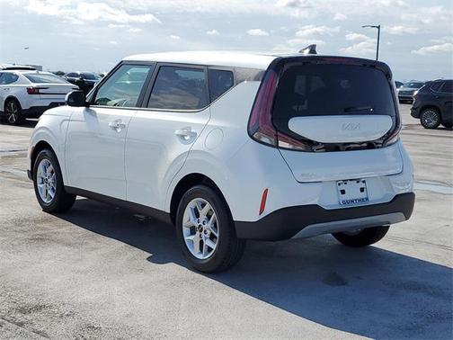2025 Kia Soul S