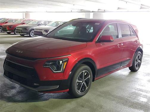 2025 Kia Niro SX