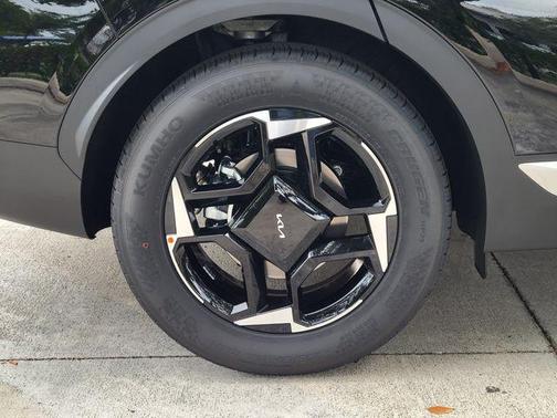 Ebony Black 2026 Kia Sportage EX