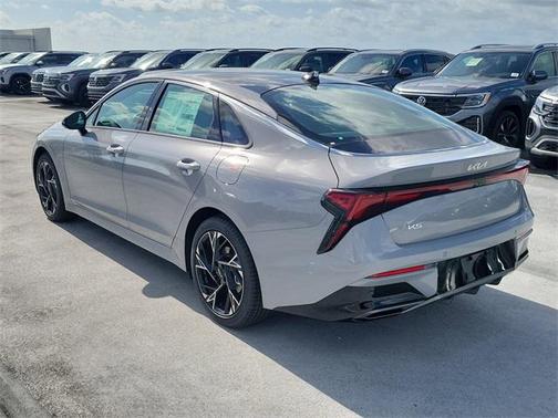 2025 Kia K5 GT-Line