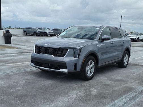 2025 Kia Sorento LX