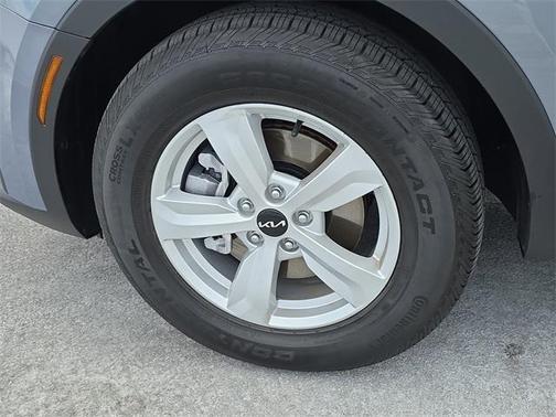 2025 Kia Sorento LX