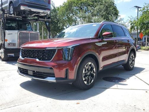 2025 Kia Sorento S