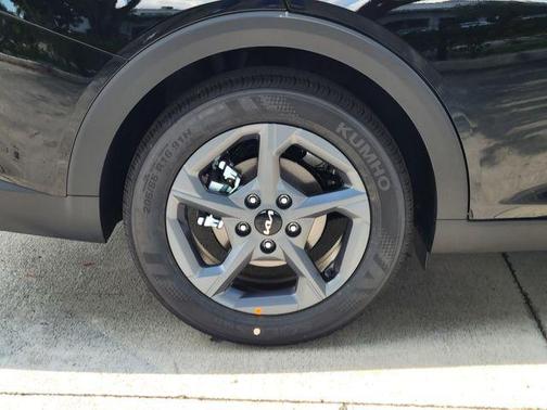 Aurora Black Pearl 2026 Kia K4 LXS