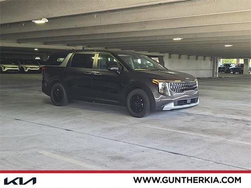 2026 Kia Carnival LXS