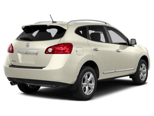 Pearl White 2015 Nissan Rogue Select S